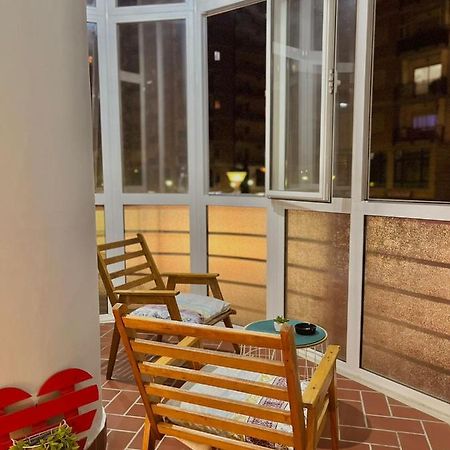 Newly Renovated One Bedroom Apartment In Tiranë Ngoại thất bức ảnh